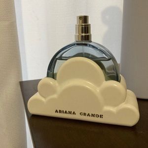 ariana grande cloud perfume (3.4oz)